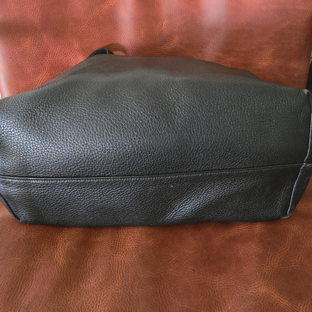 Prada Vitelo Daino Pocket Black Leather Shopping Tote Bag - Picture 4 of 8
